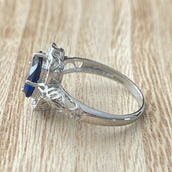 Radiant Cut Simulated Sapphire Art Deco Filigree Ring - 925 Sterling Silver - Picture 2 of 5